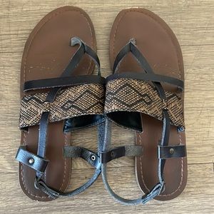 Mossimo sandals